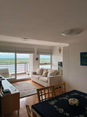 Espectacular Departamento Frente al Rio